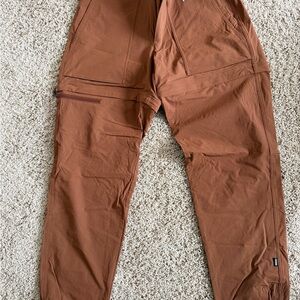 REI Women’s NWOT size medium pants